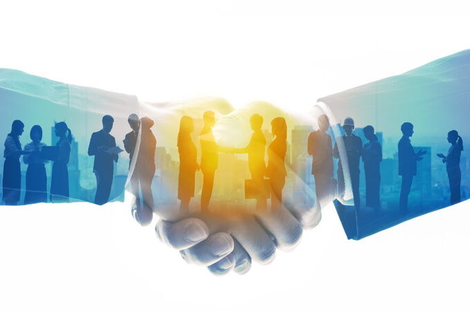 協力するチーム